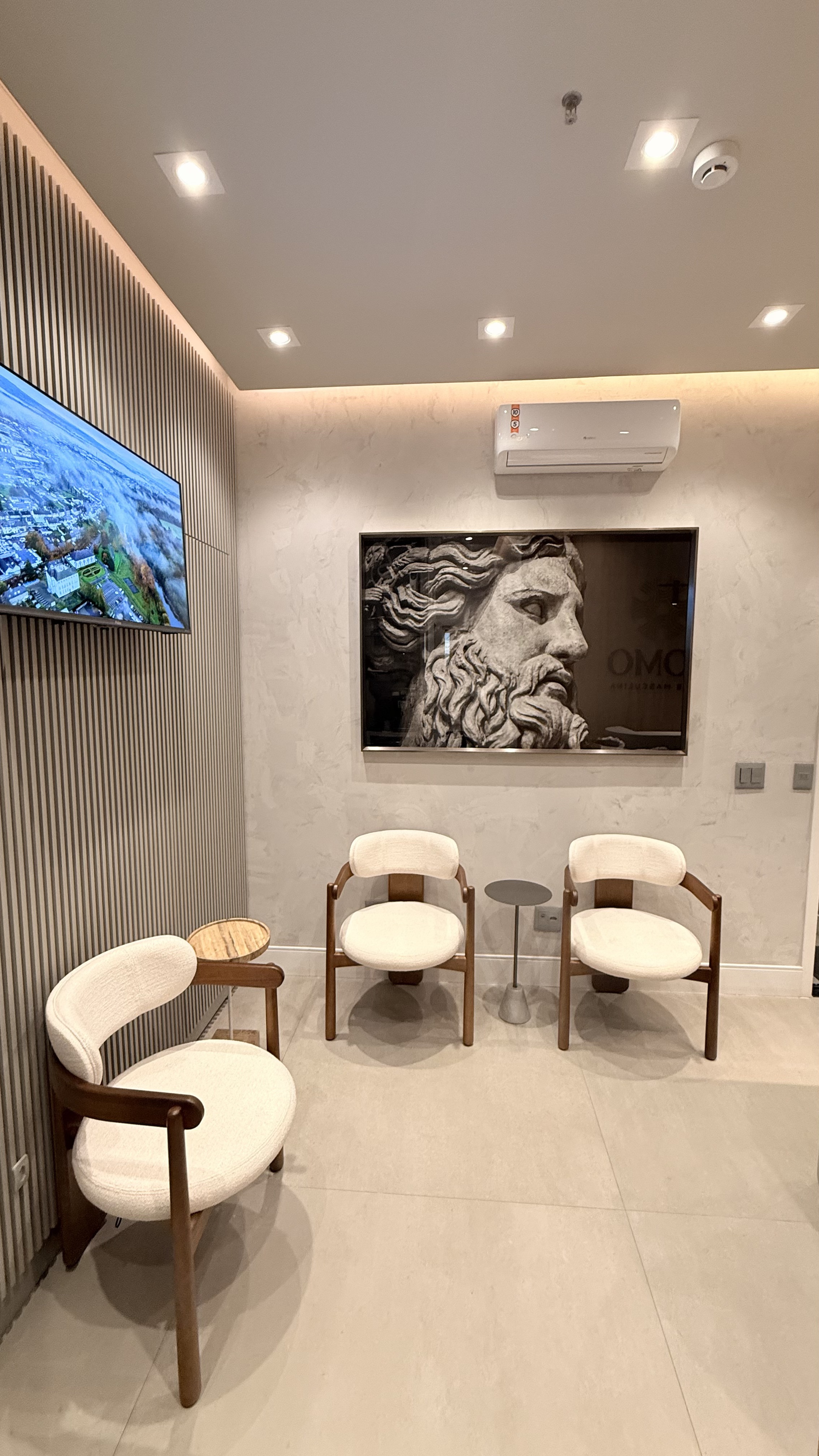 Consultório Dr. Gilton Cambuí - Espaço de Atendimento